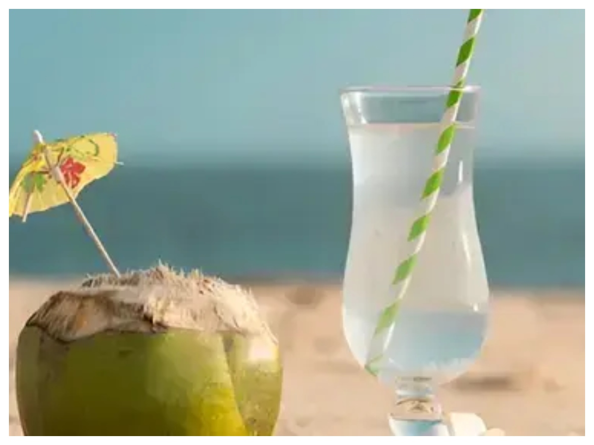 Coconut water super: नारियल पानी क्यों है सुपर ड्रिंक,जानें यह स्वास्थ्य के लिए कैसे है फायदेमंद - Photo Gallery
