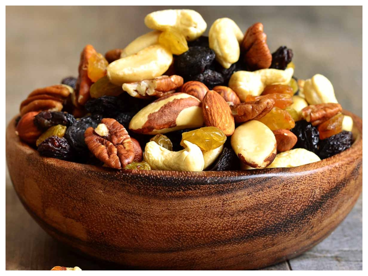 Holi diet tips: होली पर रहना है दिनभर एनर्जेटिक? जानिए क्या खाएं और क्या नहीं - Photo Gallery