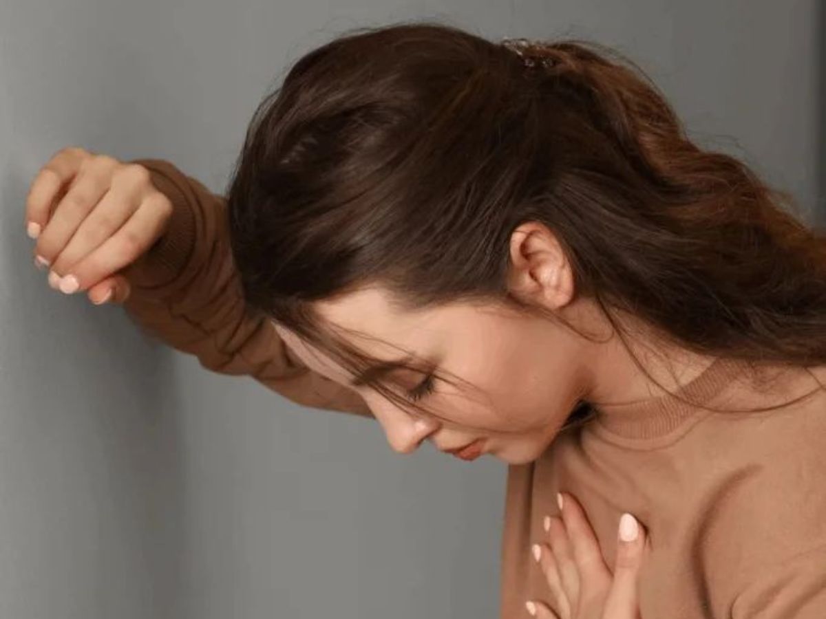 Heart Attack: अगर आपको अकेले में दिल का दौरा पड़े तो क्या करें, जानें महत्वरपूर्ण बातें - Photo Gallery