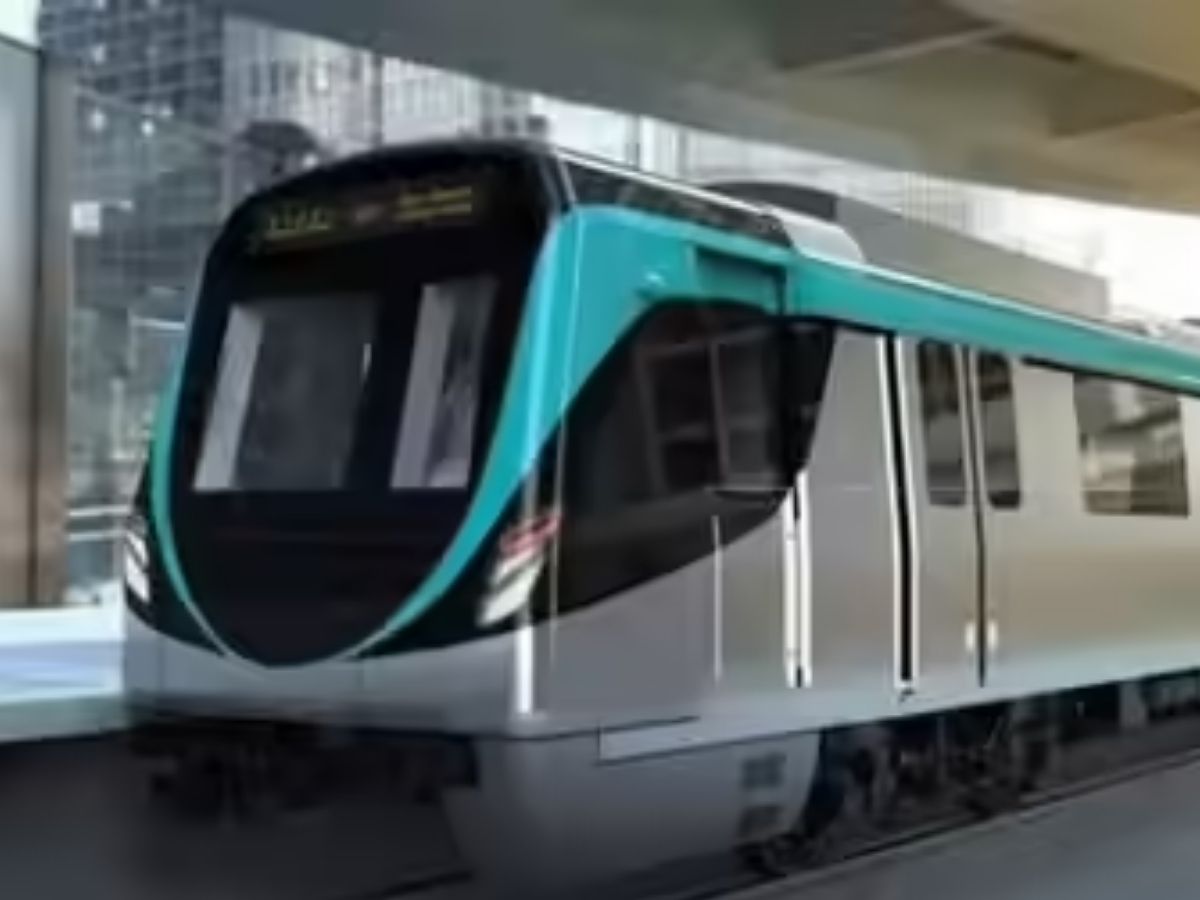 Noida Metro: अब मिलेगा नोएडा वालो को आराम! CM Yogi ने दी बड़ी सौगात, परी चौक से बॉटनिकल गार्डन तक चलेगी मेट्रो - Photo Gallery