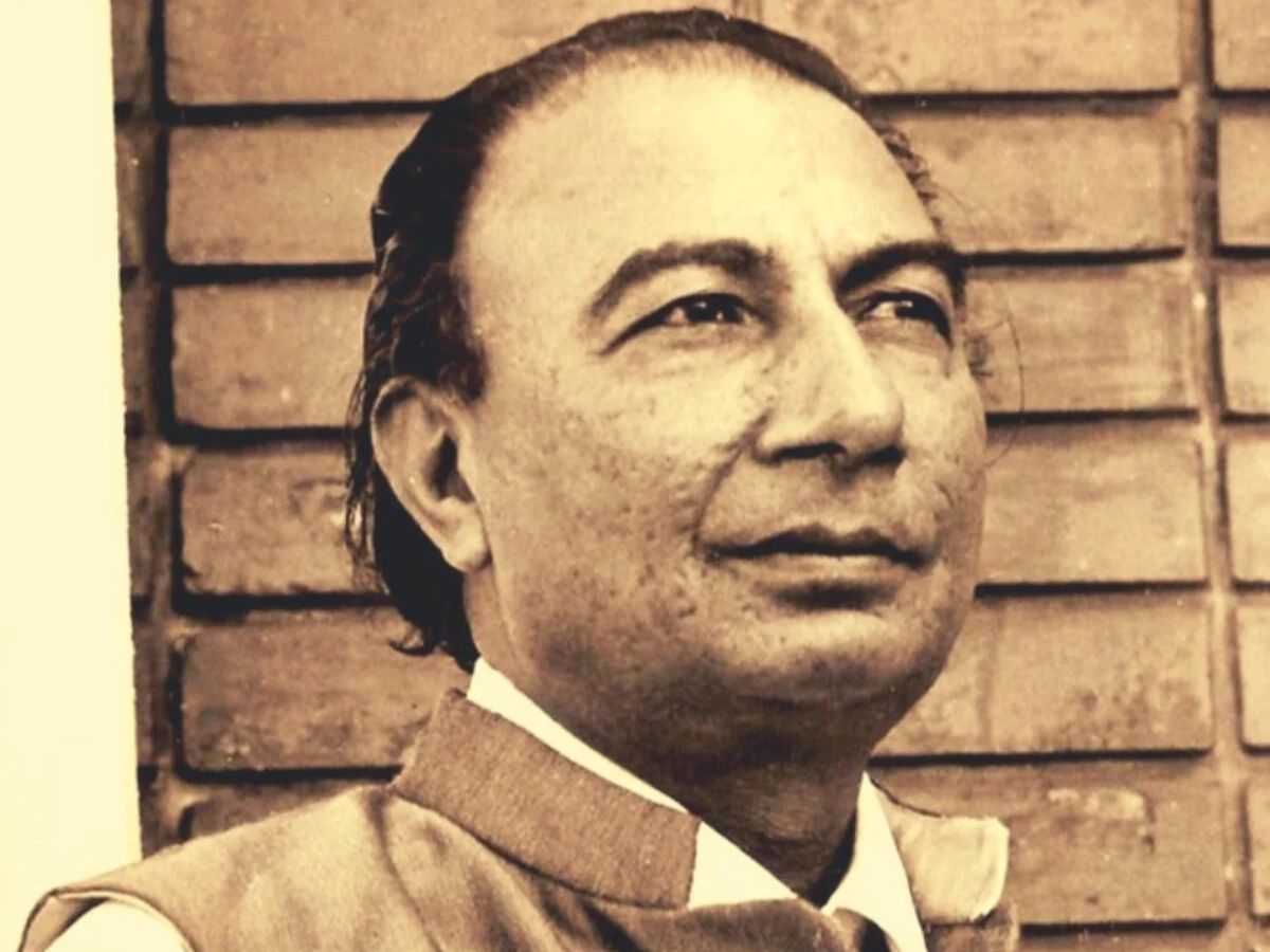 Pakistani Celebrities: पाकिस्तान से भले ही करते हैं नफरत! लेकिन भारतीयों के मन में बसते हैं ये कलाकार - Photo Gallery