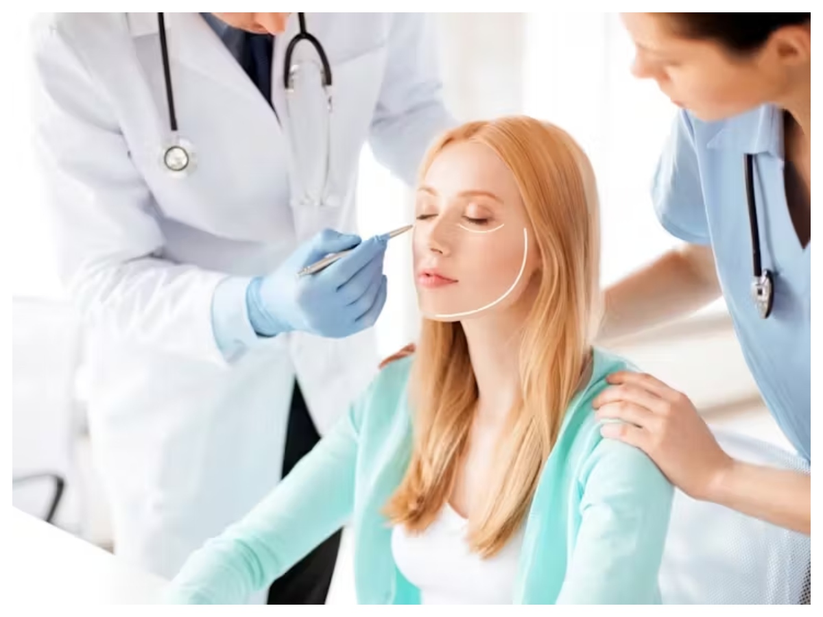 Plastic Surgery Risk: प्लास्टिक सर्जरी के कुछ दिनों बाद बियांका डियास की मौत,क्या ये सर्जरी है जानलेवा? - Photo Gallery