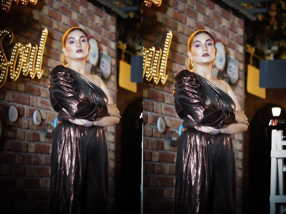 बला की खूबसूरत हैं सपना चौधरी, यूं ही नहीं डांसिंग क्वीन पर दिल हारते लोग; स्टाइल में बॉलीवुड एक्ट्रेस से भी आगे! - Photo Gallery