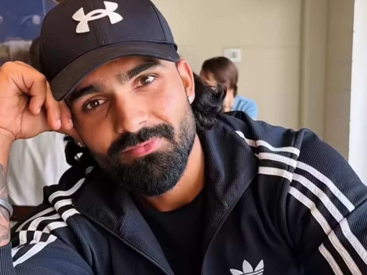 Who Is Sarthak Ranjan: राजनीति से ताल्लुक, गंभीर का दोस्त, महादेव का परम भक्त; आखिर कौन है सार्थक रंजन? - Photo Gallery