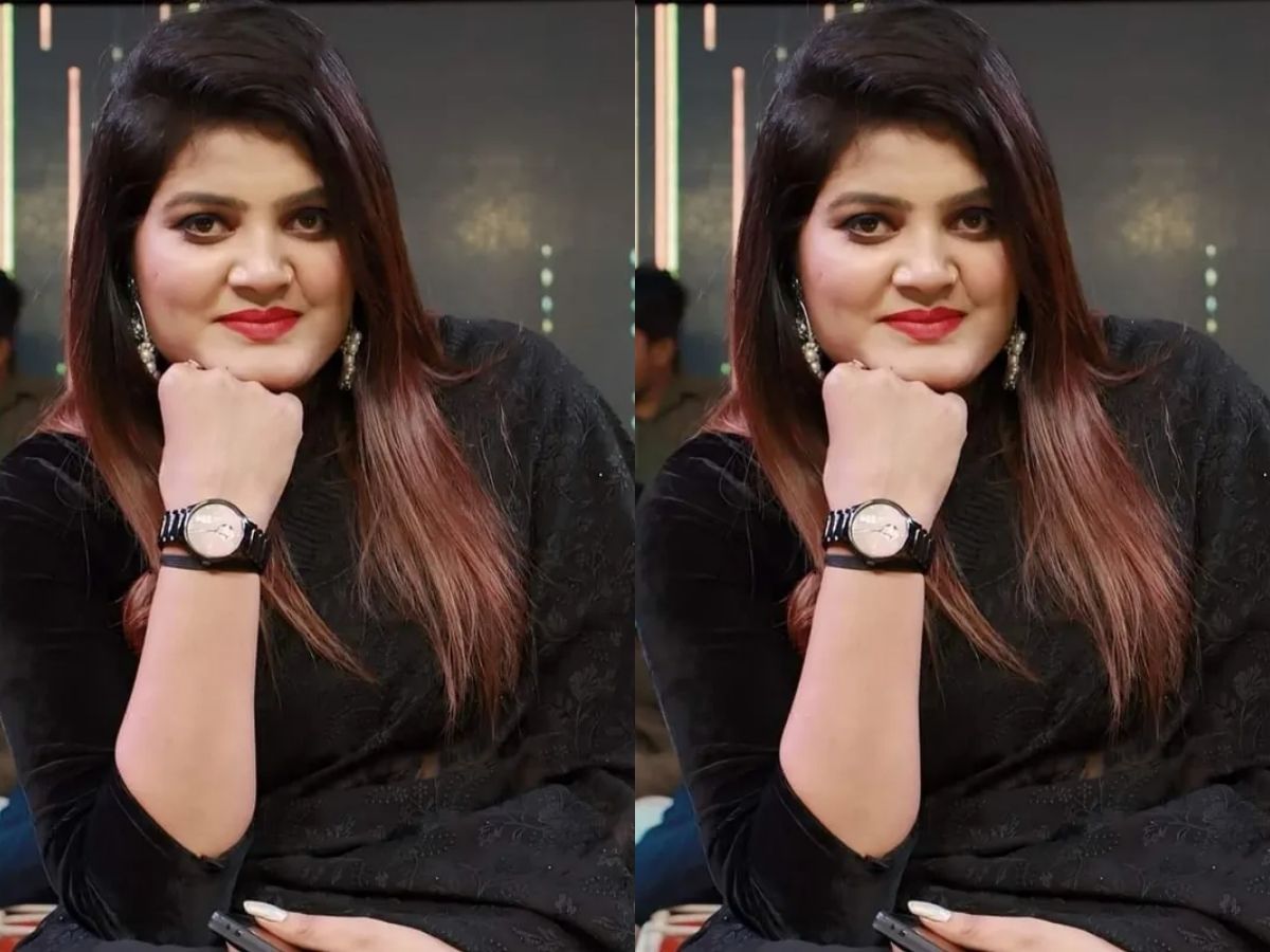 ‘आपका रेट क्या है?’ सवाल सुनते ही भड़की भोजपुरी सिंगर, गुस्से में उतारी सैंडल और फिर… - Photo Gallery