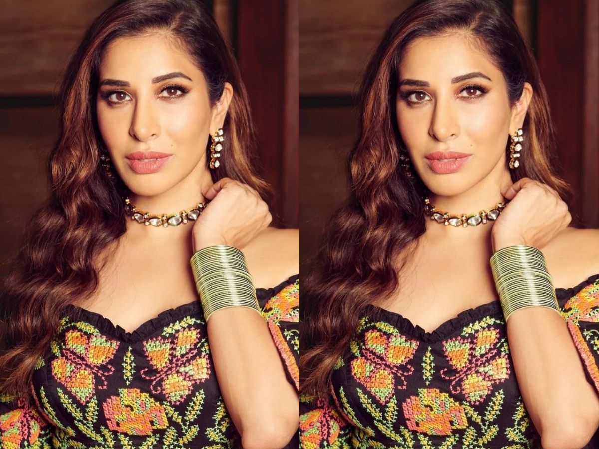 फिल्मों ने दिया धोखा, काउच का दर्द झेला…43 साल की इस हसीना ने निकाला एक्टिंग छोड़ कमाई का नया रास्ता! - Photo Gallery