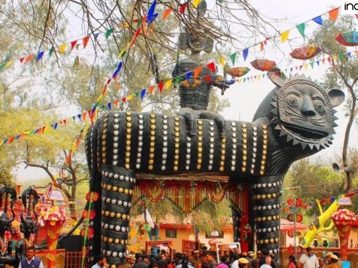 Where is the fair held - Photo Gallery