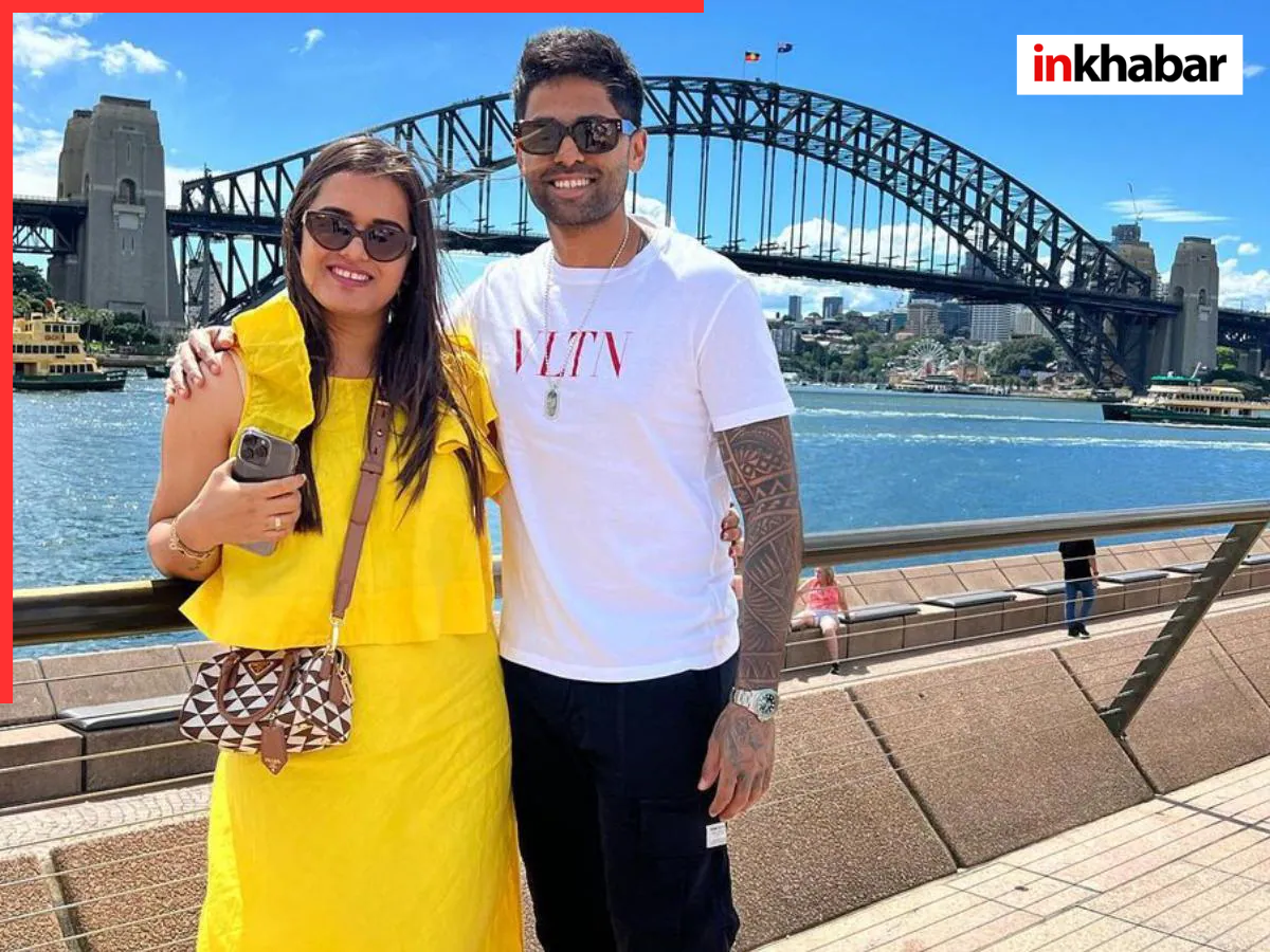 What is the average price - Photo Gallery