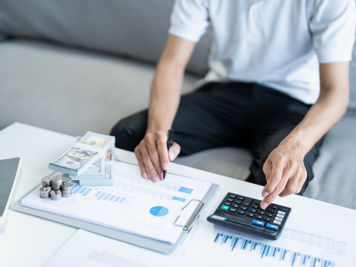 Savings Schemes News: सरकार का ऐलान, ब्याज दरों में नहीं हुआ कोई बदलाव; यहां जानें पूरी डिटेल - Photo Gallery