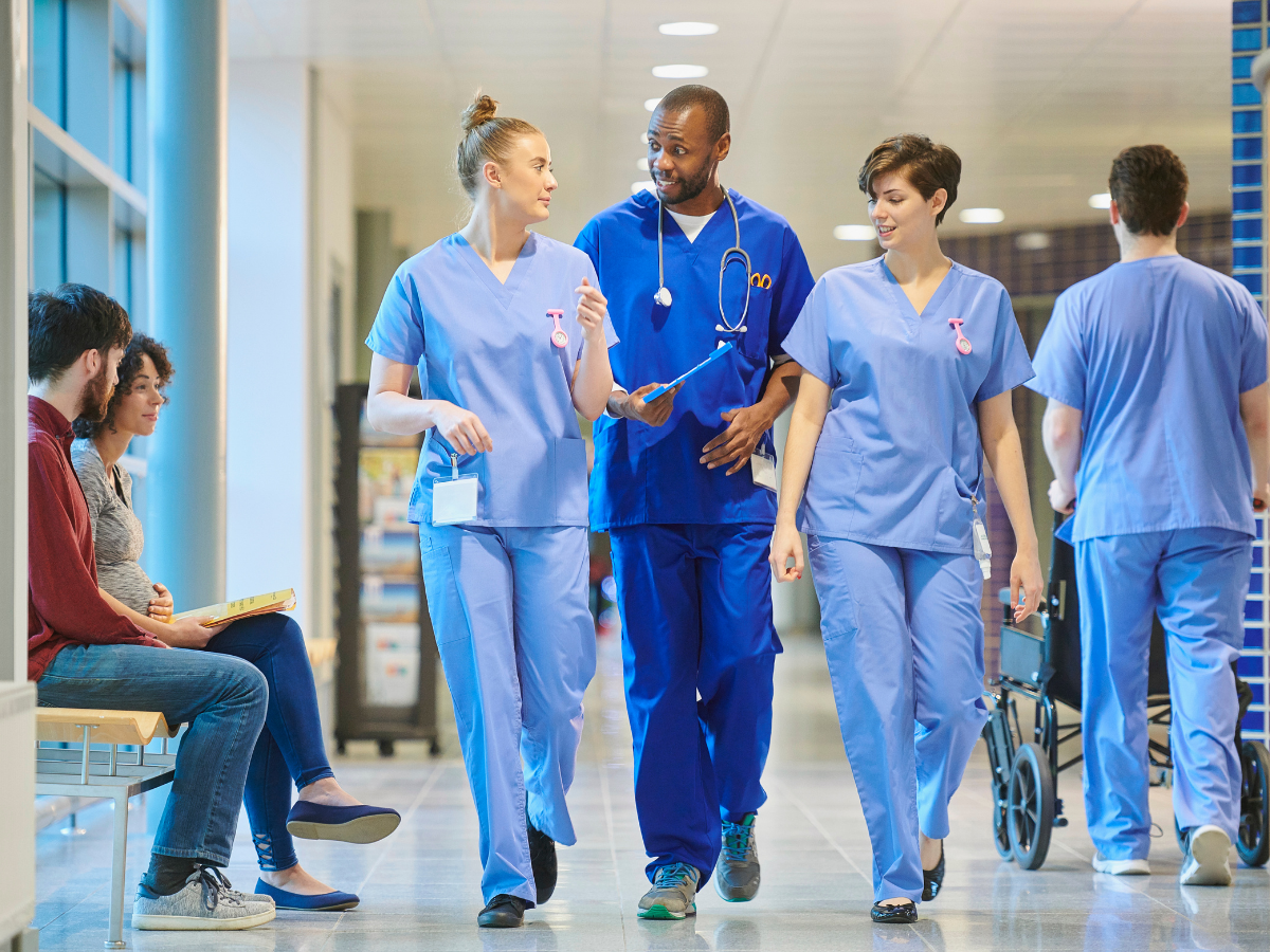 पहली बार जा रहे हैं दिल्ली एम्स? यहां समझें ओपीडी अपॉइंटमेंट और रजिस्ट्रेशन की पूरी प्रक्रिया - Photo Gallery