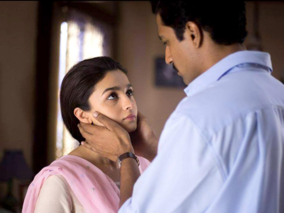 Netflix Spy Thriller: धुरंधर के बाद नेटफ्लिक्स पर छाई ये स्पाई थ्रिलर, 8 साल बाद भी नंबर 1! - Photo Gallery