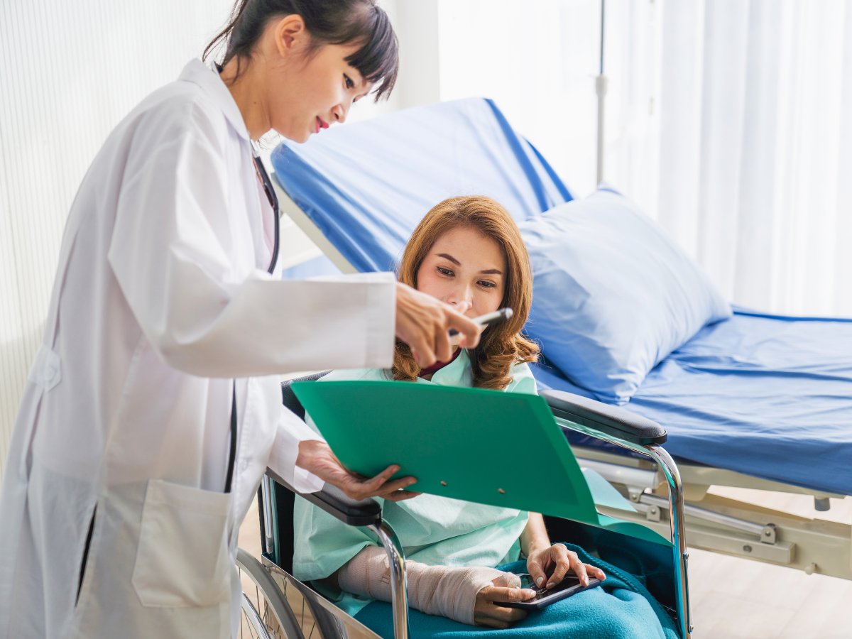 पहली बार जा रहे हैं दिल्ली एम्स? यहां समझें ओपीडी अपॉइंटमेंट और रजिस्ट्रेशन की पूरी प्रक्रिया - Photo Gallery