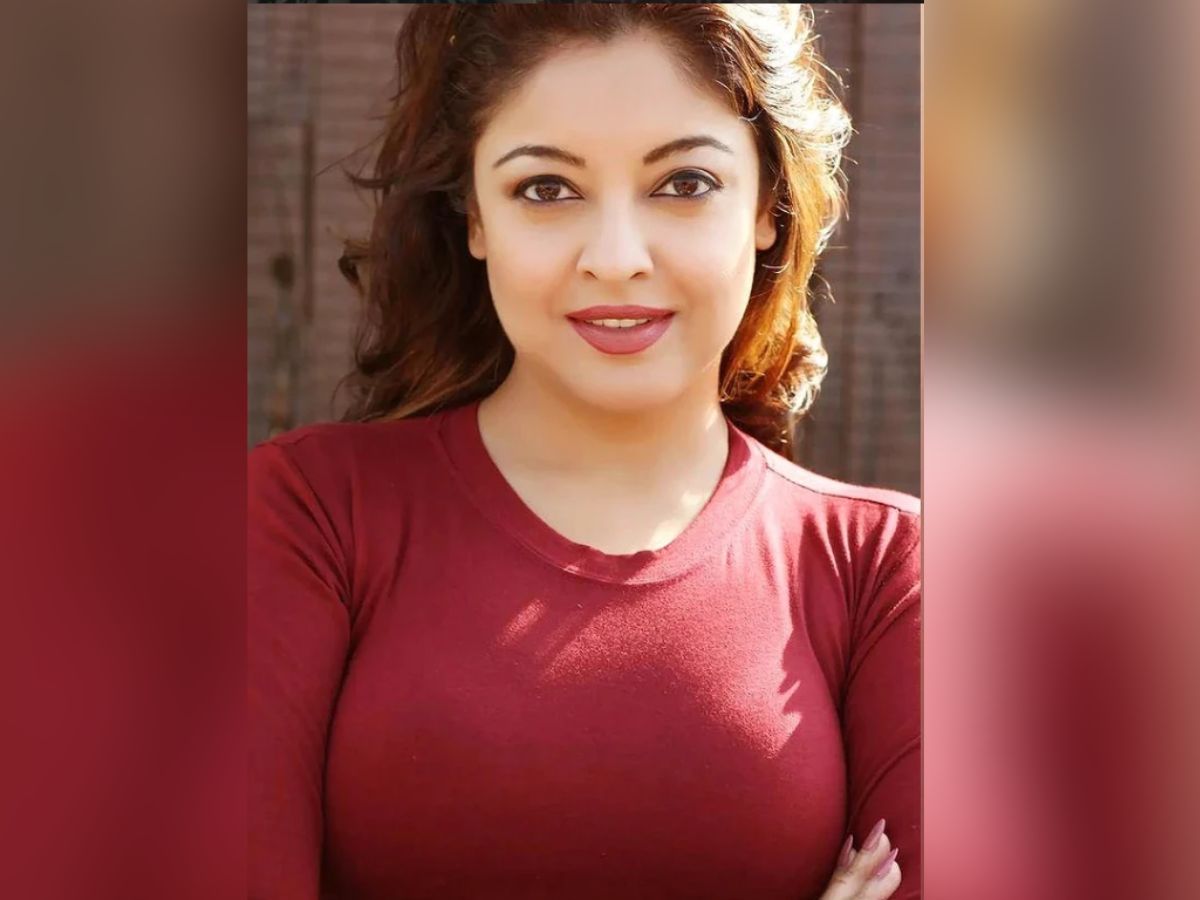 कभी ईमरान हाश्मी के साथ किया सबसे वल्गर सीन, अचानक पर्दे से हुई गायब, आत्माएं भी लगी थी दिखने - Photo Gallery