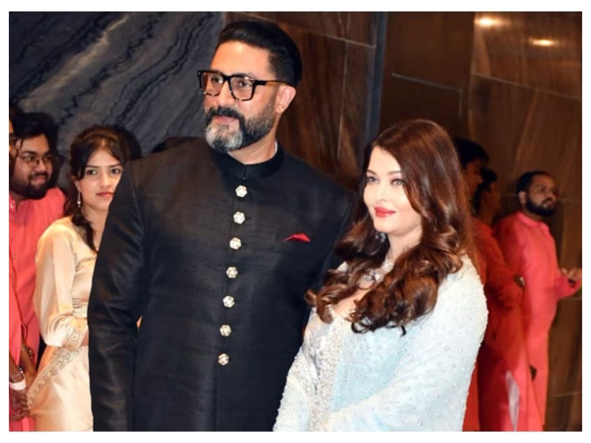 Adani family wedding: सलमान के गाने पर अभिषेक संग थिरकीं ऐश्वर्या राय बच्चन, अडानी वेडिंग में जुटे सितारे - Photo Gallery