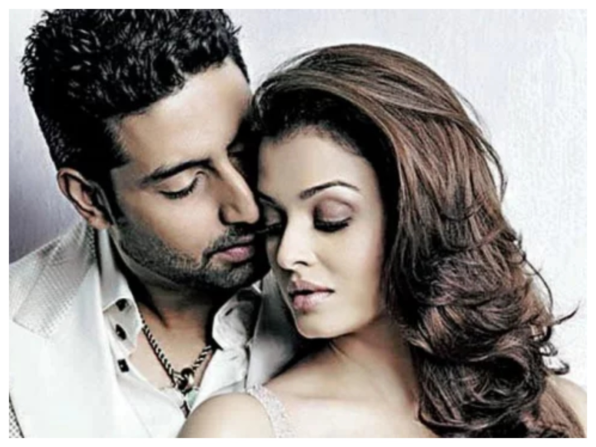 Adani family wedding: सलमान के गाने पर अभिषेक संग थिरकीं ऐश्वर्या राय बच्चन, अडानी वेडिंग में जुटे सितारे - Photo Gallery