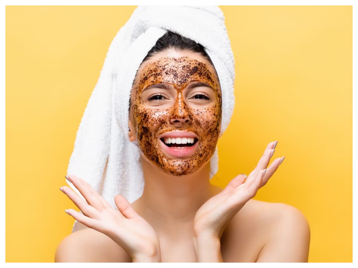 Coffee face pack: कॉफी से निखरेगा चेहरा, जानें आसान उपाय, घर पर ही पाएं पार्लर जैसा ग्लो - Photo Gallery