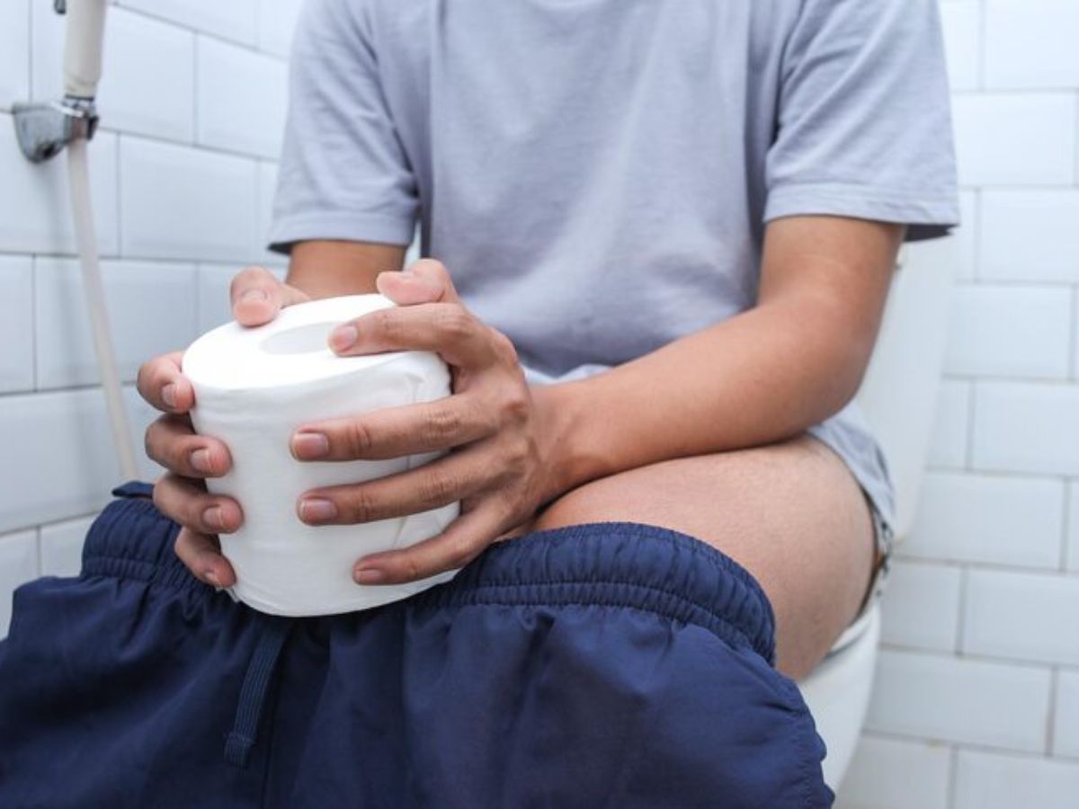 बार-बार हो रहा है कब्ज तो हो जाएं सतर्क हो सकती है ये खतरनाक बीमारी - Photo Gallery