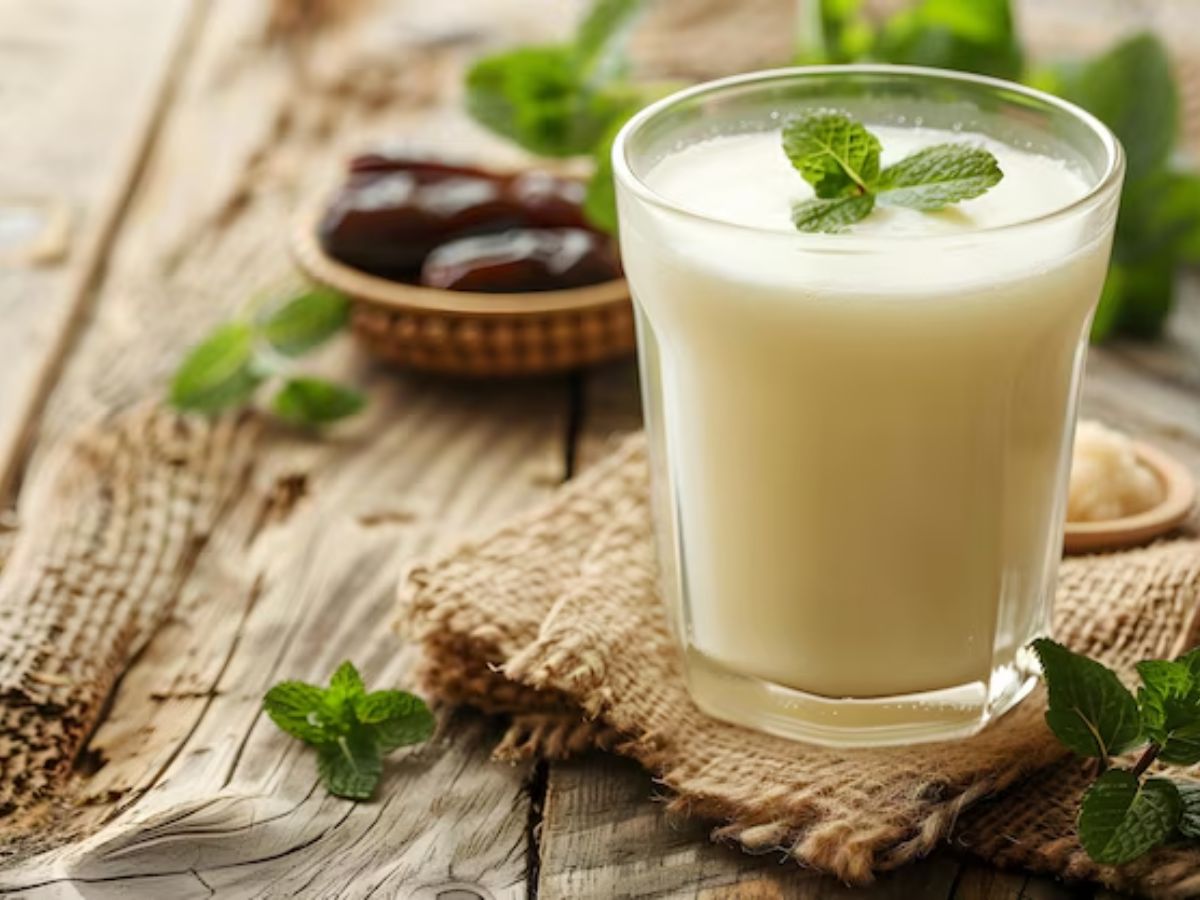Curd vs Buttermilk: दही या छाछ किसका सेवन होता है ज्यादा लाभदायक, जानें दोनों में अंतर - Photo Gallery