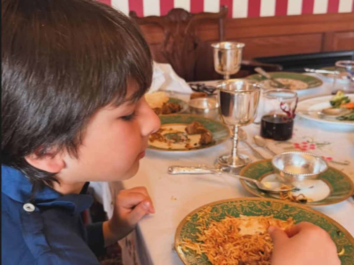 Bollywood Eid 2026: सोहा अली खान से लेकर सोनाक्षी सिन्हा तक – बॉलीवुड सितारों ने ईद पर शेयर की प्यारी फोटोज - Photo Gallery