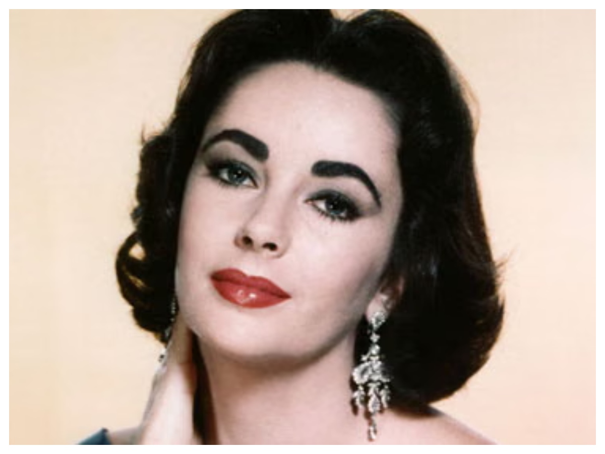 Elizabeth Taylor: 8 शादियां, 1 तलाक… हॉलीवुड की दिग्गज अभिनेत्री एलिजाबेथ टेलर की अनोखी लव लाइफ - Photo Gallery