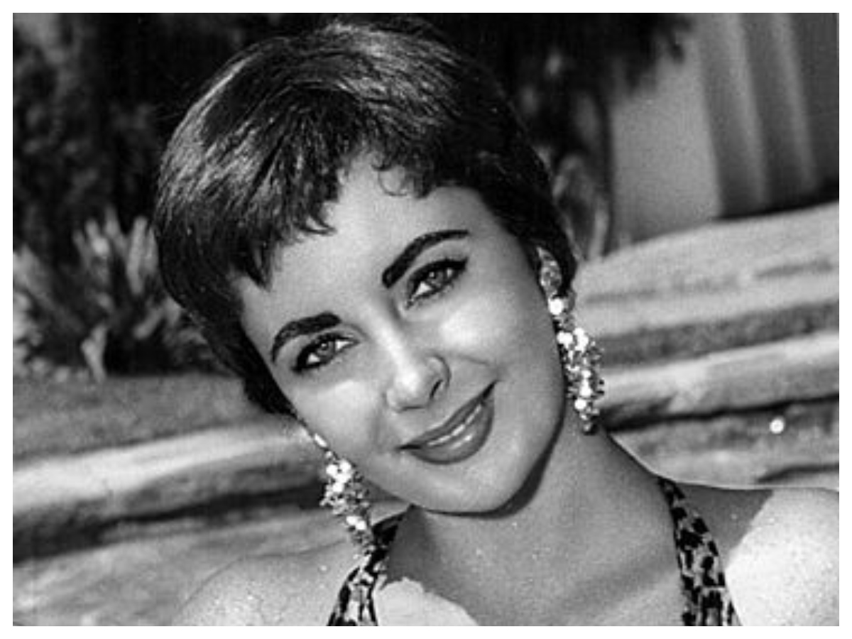 Elizabeth Taylor: 8 शादियां, 1 तलाक… हॉलीवुड की दिग्गज अभिनेत्री एलिजाबेथ टेलर की अनोखी लव लाइफ - Photo Gallery