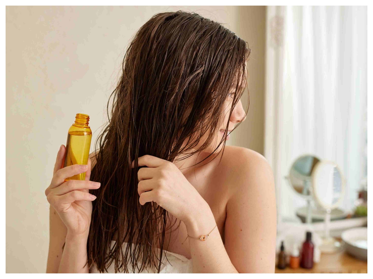 Hair Care Tips: देसी नुस्खों से बाल बनेंगे मुलायम और मजबूत, जानिए आसान तरीके - Photo Gallery