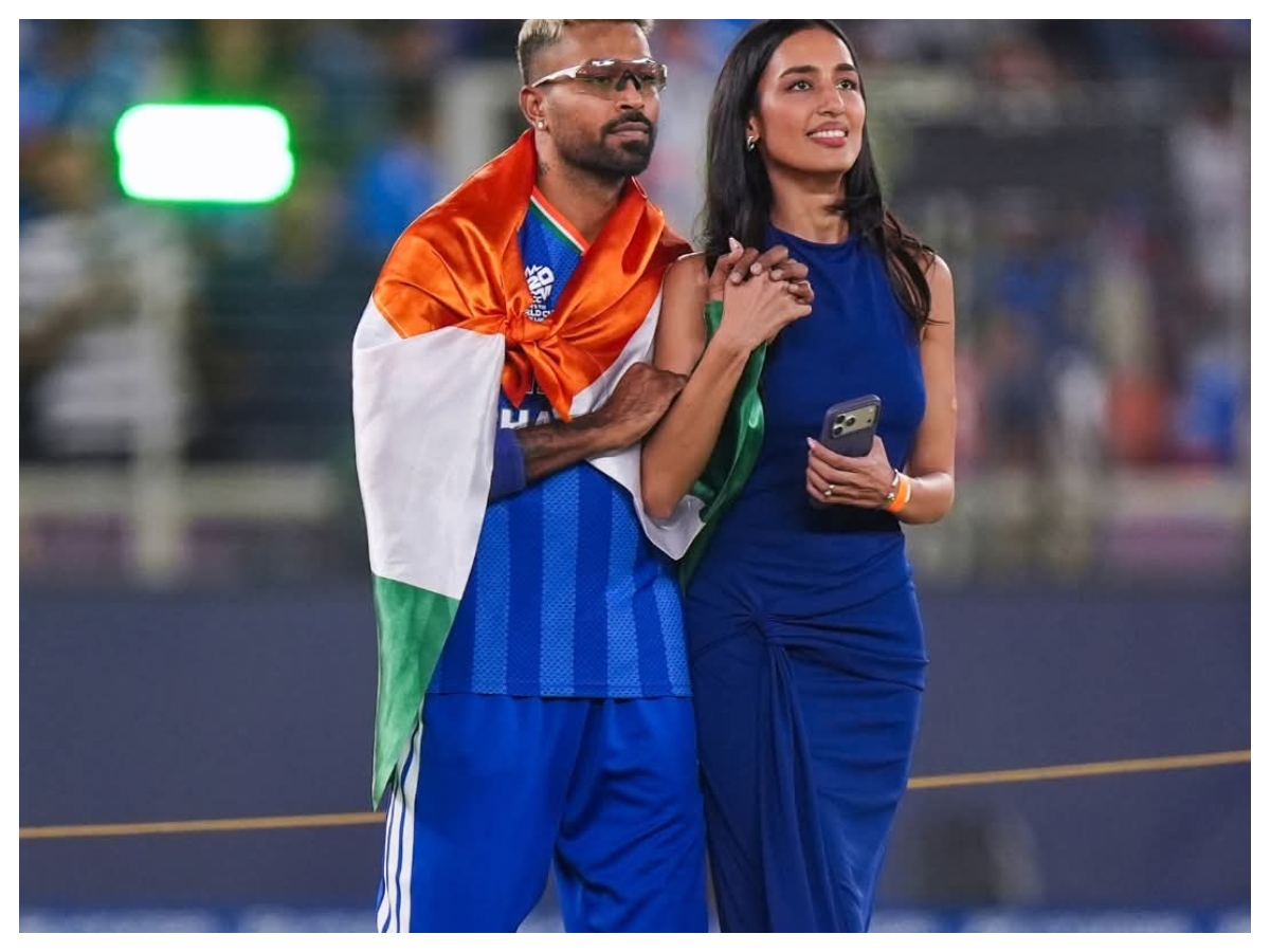 Hardik Pandya: हार्दिक के लिए ‘लकीचार्म’ हैं गर्लफ्रेंड माहिका… विश्वविजेता बनने के बाद खोले कई राज - Photo Gallery