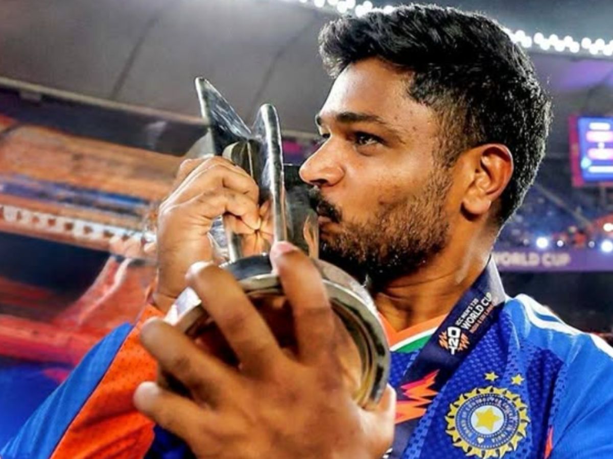 फिर मैदान में धमाल मचाएंगे संजू और बुमराह! हो गया टी20 विश्व कप की टीम ऑफ द टूर्नामेंट का ऐलान - Photo Gallery