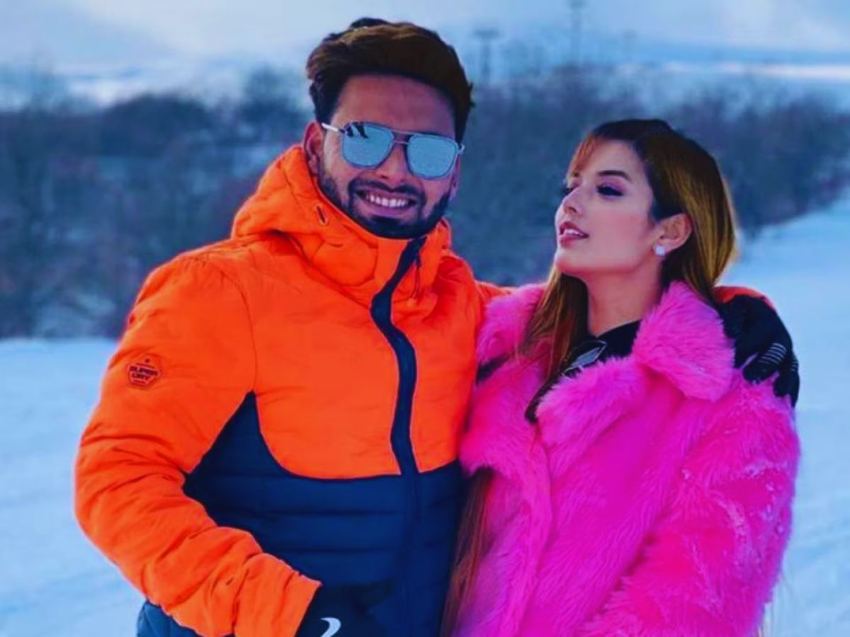 IPL 2026 WAGs: रजत पाटीदार से लेकर रुतुराज गायकवाड़ तक, खूबसूरती में बॉलीवुड एक्ट्रेसेज को टक्कर देती हैं IPL के कप्तानों की पत्नियां! - Photo Gallery