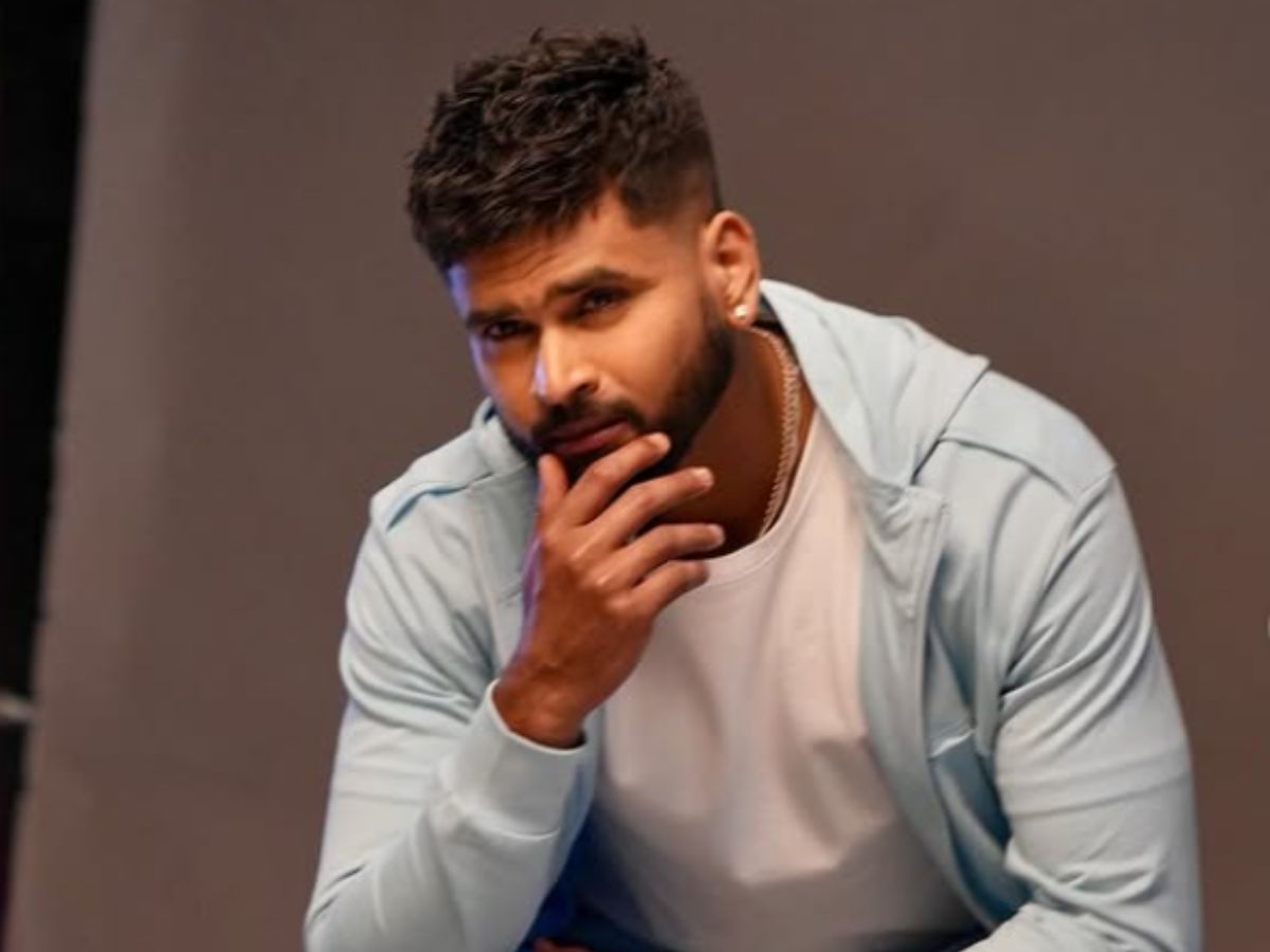 IPL 2026 WAGs: रजत पाटीदार से लेकर रुतुराज गायकवाड़ तक, खूबसूरती में बॉलीवुड एक्ट्रेसेज को टक्कर देती हैं IPL के कप्तानों की पत्नियां! - Photo Gallery