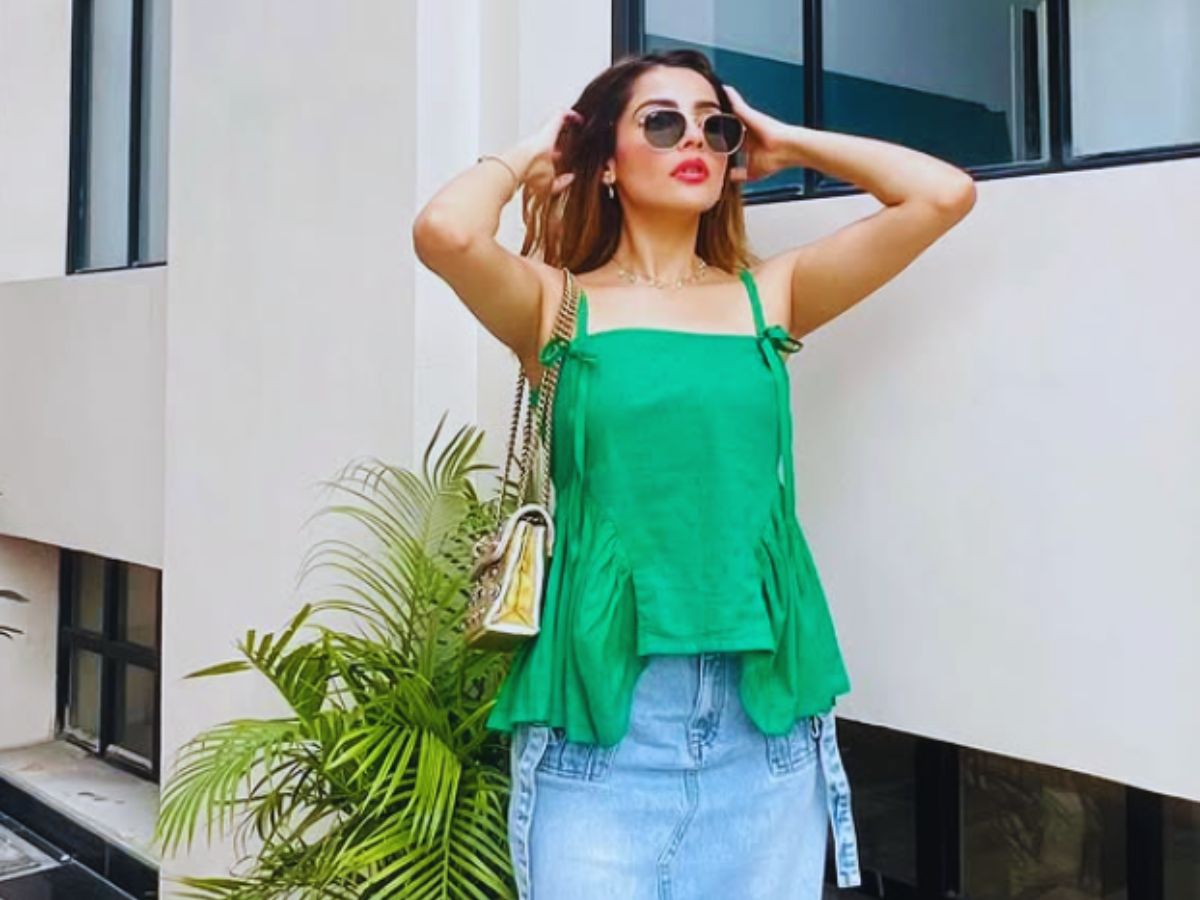 कौन है ईशान किशन की गर्लफ्रेंड अदिति हुंडिया, सुंदरता में अनुष्का शर्मा को देती है मात, देखें फोटोज - Photo Gallery