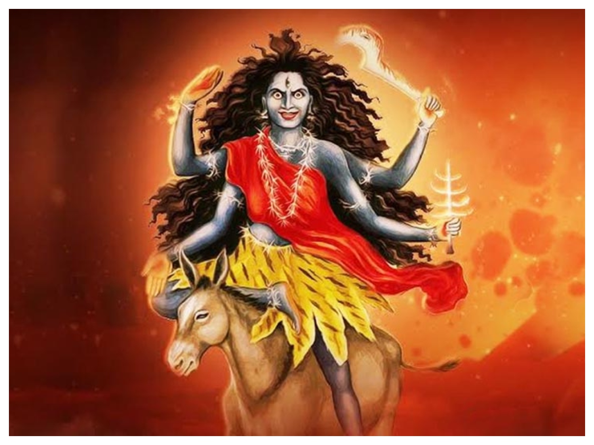 Chaitra Navratri 2026: चैत्र नवरात्रि पर जानें मां दुर्गा के नौ दिव्य रूप और उनके वाहन - Photo Gallery