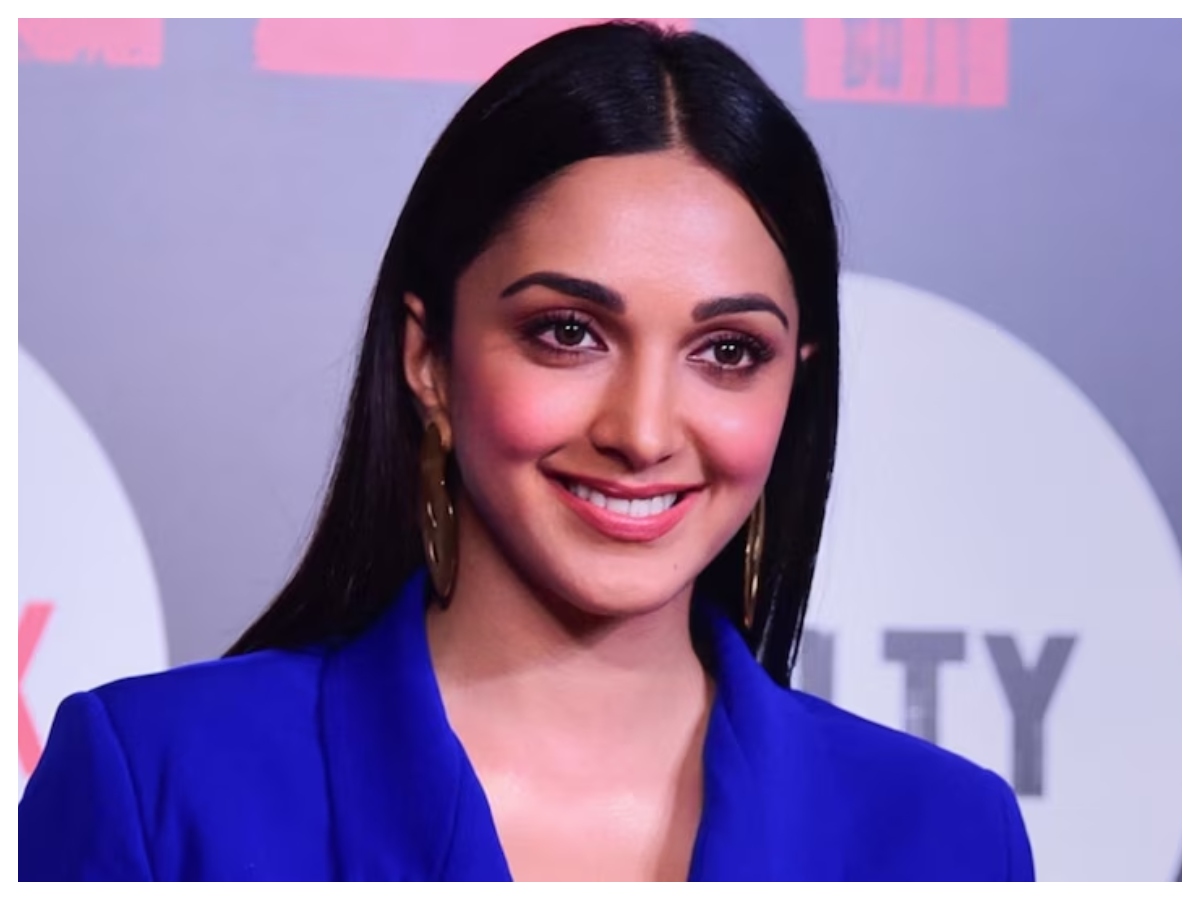 Kiara Advani latest look: कियारा अडवाणी का ग्लैमरस कमबैक, लेटेस्ट लुक ने मचाया तहलका - Photo Gallery