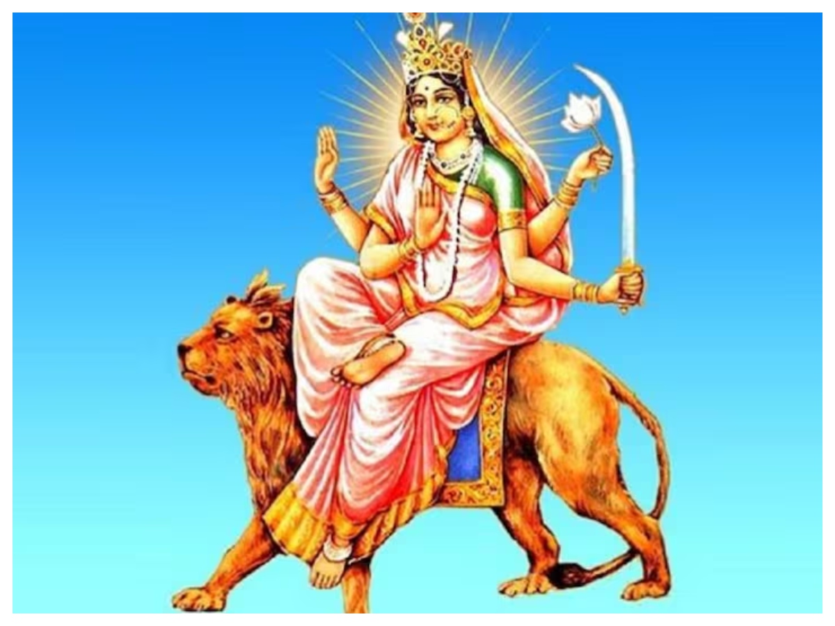 Chaitra Navratri 2026: चैत्र नवरात्रि पर जानें मां दुर्गा के नौ दिव्य रूप और उनके वाहन - Photo Gallery