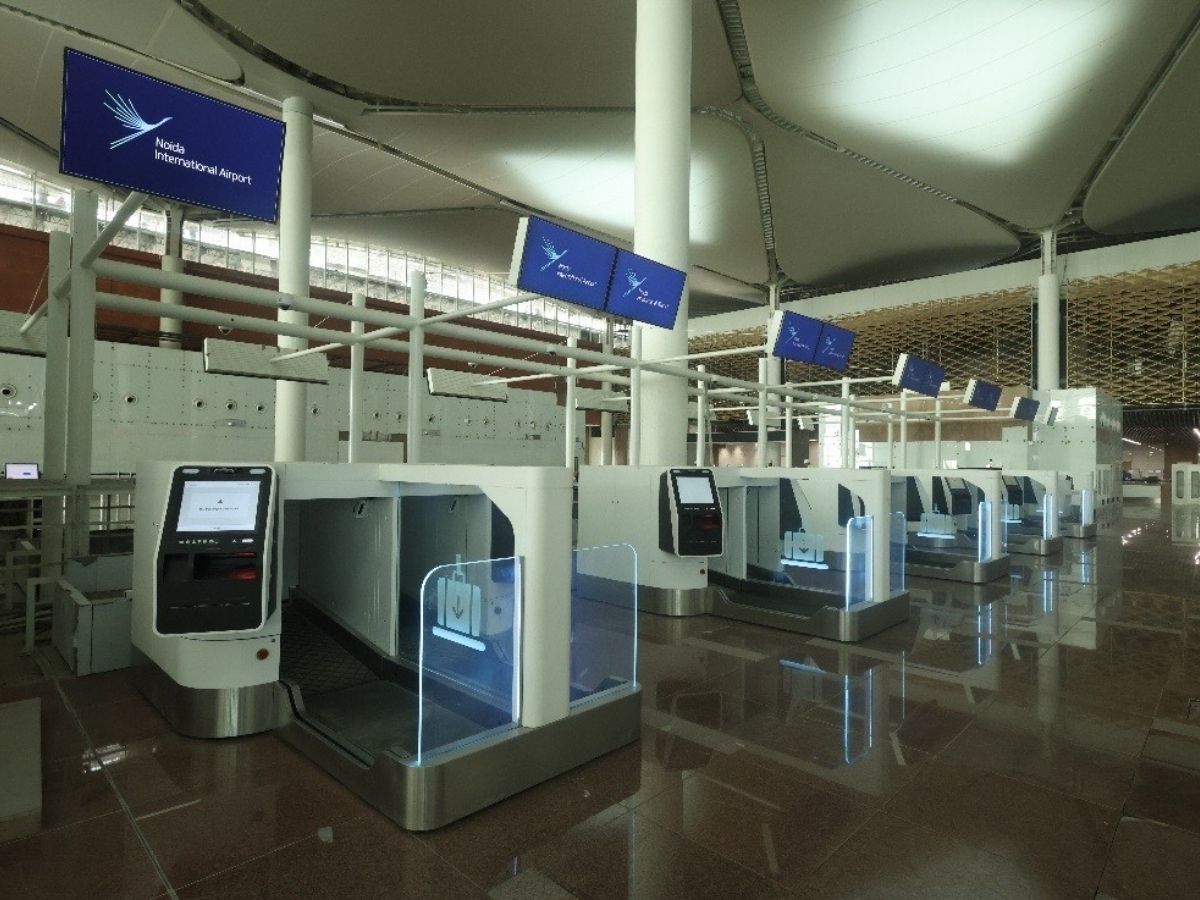 Noida International Airport: दुनिया को टक्कर देगा जेवर एयरपोर्ट, खूबियां जानकर रह जाएंगे हैरान; जानें यहां… - Photo Gallery