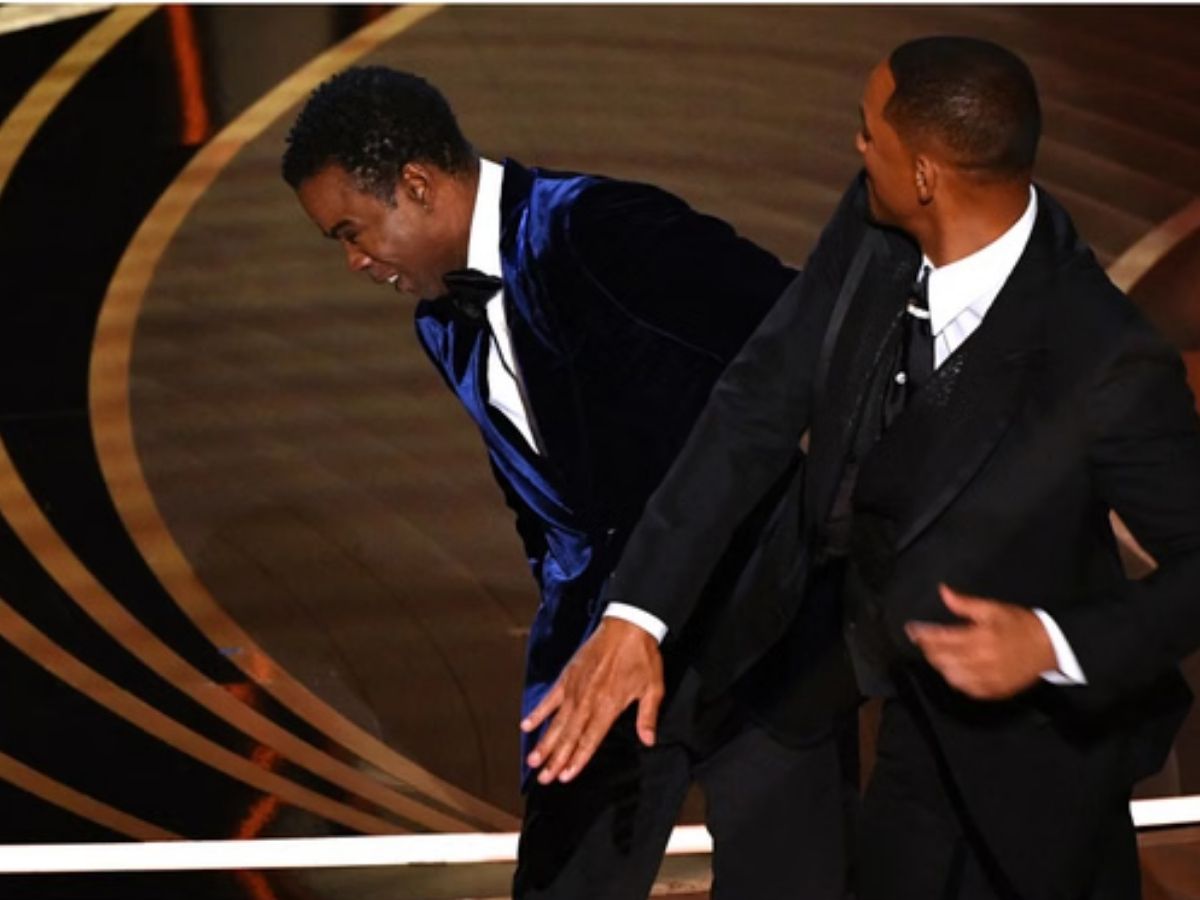 Biggest Oscar controversies: थप्पड़ कांड से लेकर स्टेज पर कपड़े उतारने तक, ऑस्कर में हुईं ये 10 विवादित घटनाएं - Photo Gallery