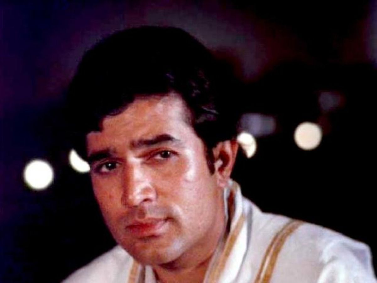 कार पर किस और माथे पर टायर की मिट्टी, राजेश खन्ना के प्यार में पागल हुआ करती थीं फीमेल फैंस; जानें किस्सा - Photo Gallery