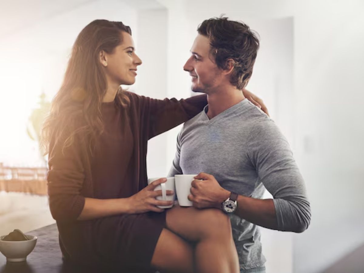 Relationship Advice: आपके पार्टनर का खराब है मूड तो करें ये काम, झट से हो जाएंगे खुश - Photo Gallery