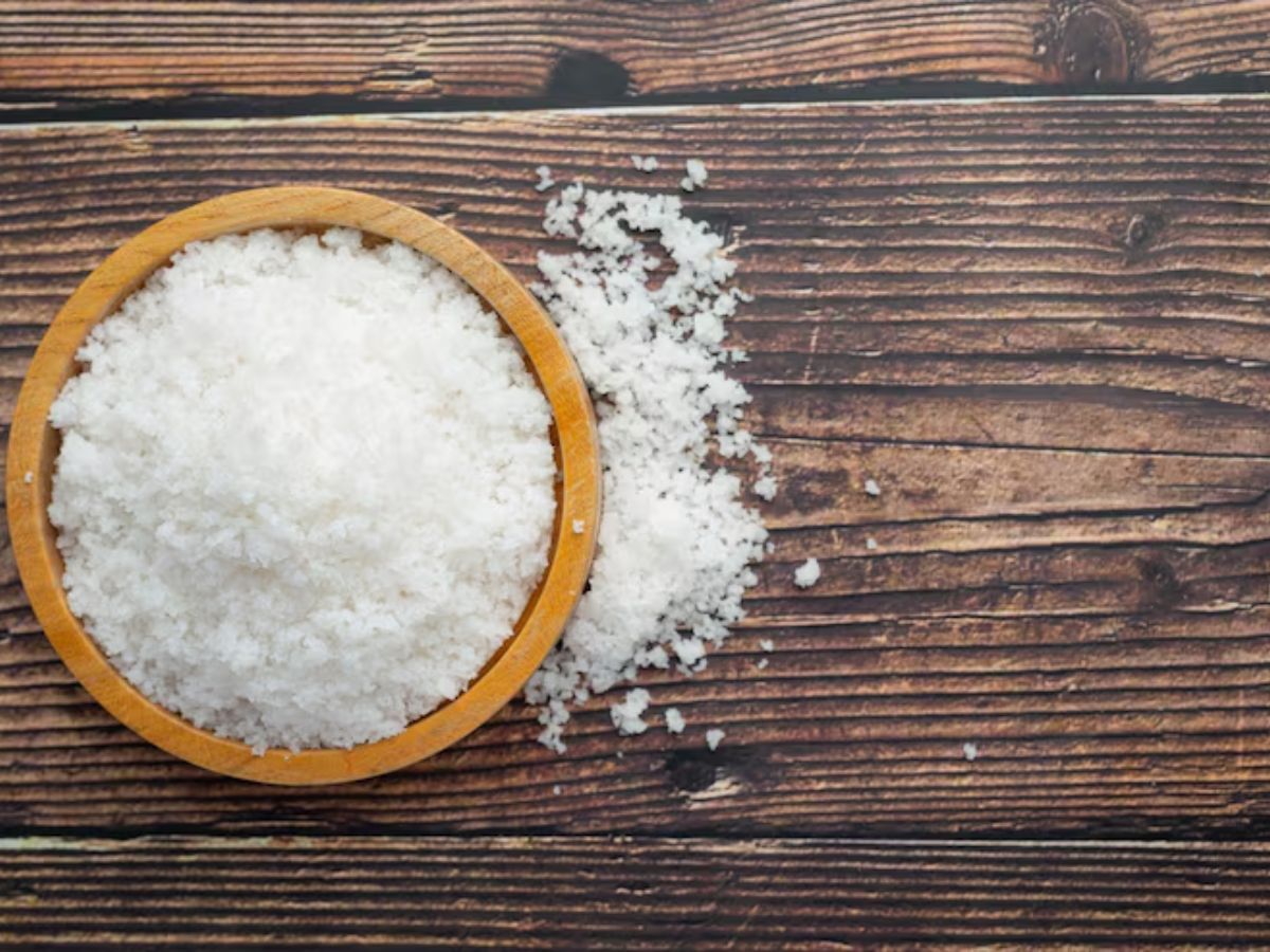 Salt: कम नमक खाने से शरीर में क्या असर होता है, 1 दिन में कितना खाना चाहिए? - Photo Gallery