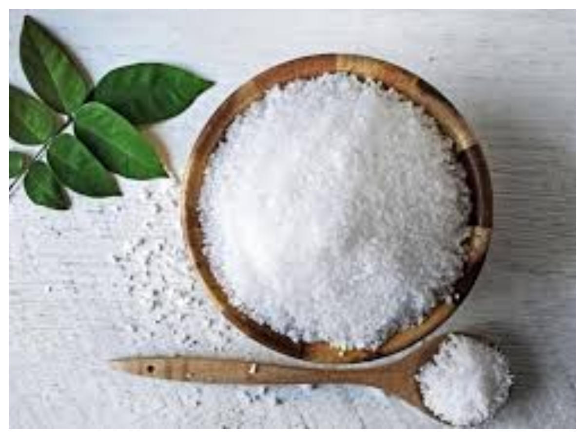 Salt in bathroom:  बाथरूम में नमक रखने का वास्तु उपाय, दूर होगी नकारात्मकता, बढ़ेगी पॉजिटिविटी - Photo Gallery