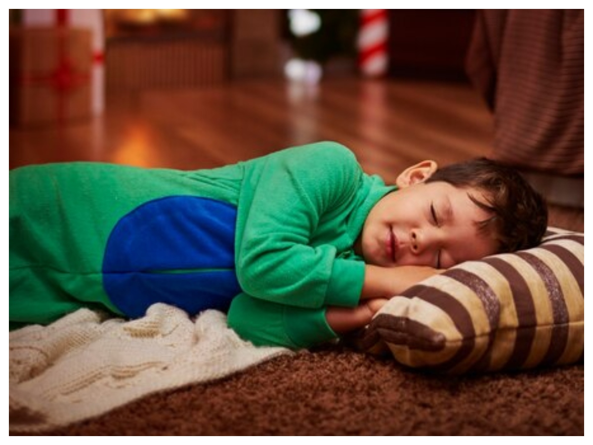 Tips for good sleep: वास्तु शास्त्र के अनुसार किस ओर सिर रखकर सोना है सही? जानें दिशा और इसके फायदे - Photo Gallery