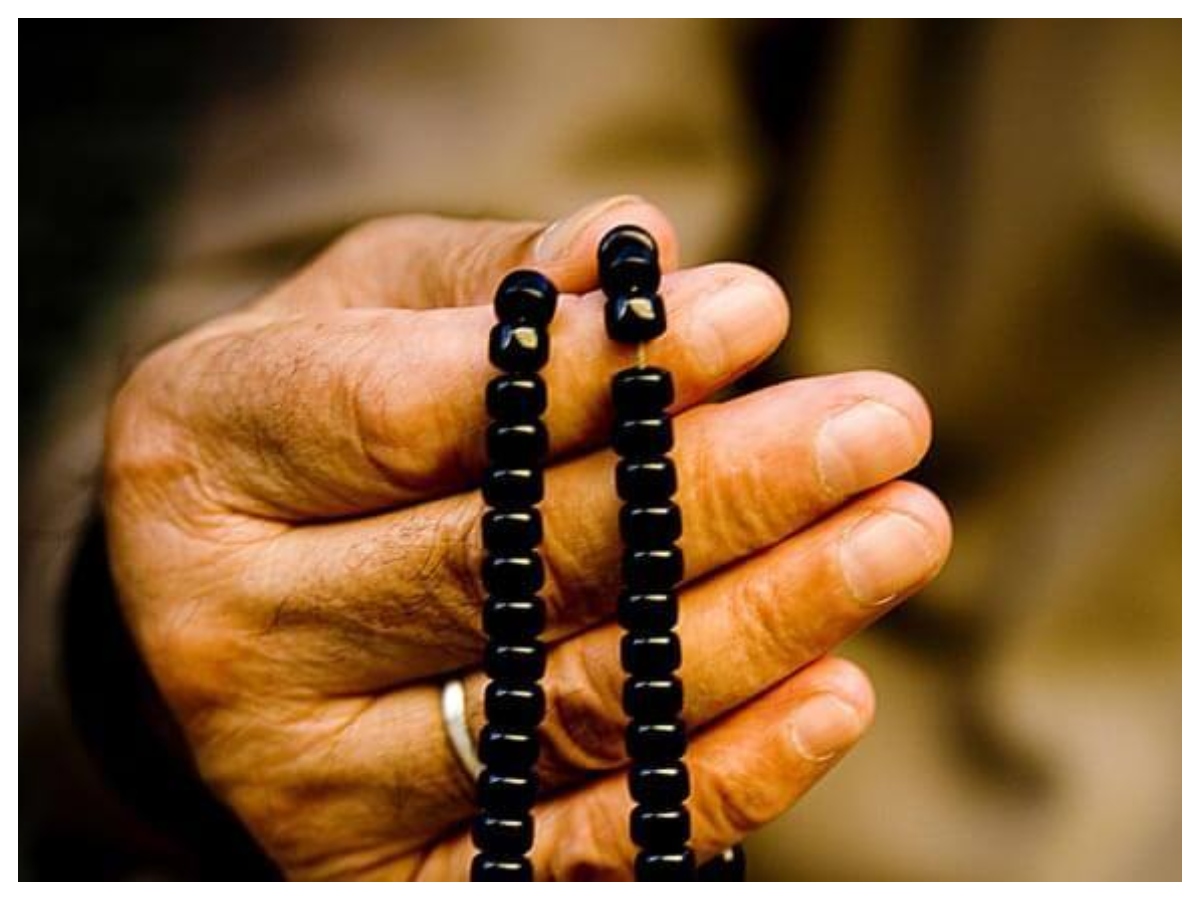 kharmas 2026: खरमास में क्या करें और क्या न करें? इन भगवान की पूजा कर चमकाएं अपनी किस्मत - Photo Gallery