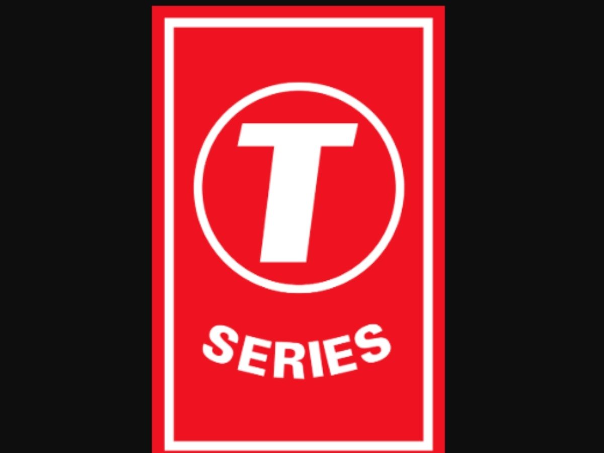 ‘ऑपरेशन सिंदूर’ पर बनेगी फिल्म! विवेक अग्निहोत्री का बड़ा ऐलान, जानें पूरी डिटेल - Photo Gallery