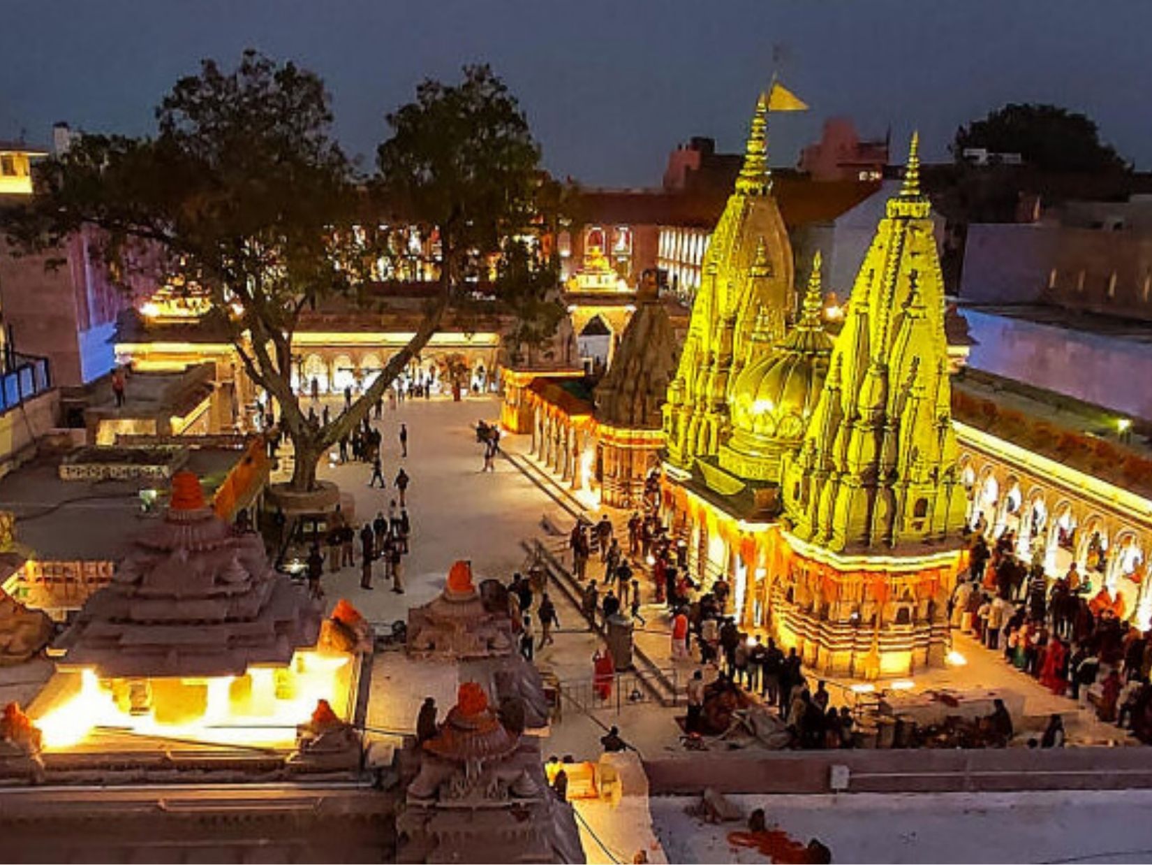 चैत्र नवरात्रि में काशी क्यों बन जाती है सबसे शक्तिशाली? जानिए इसके पीछे का आध्यात्मिक रहस्य - Photo Gallery