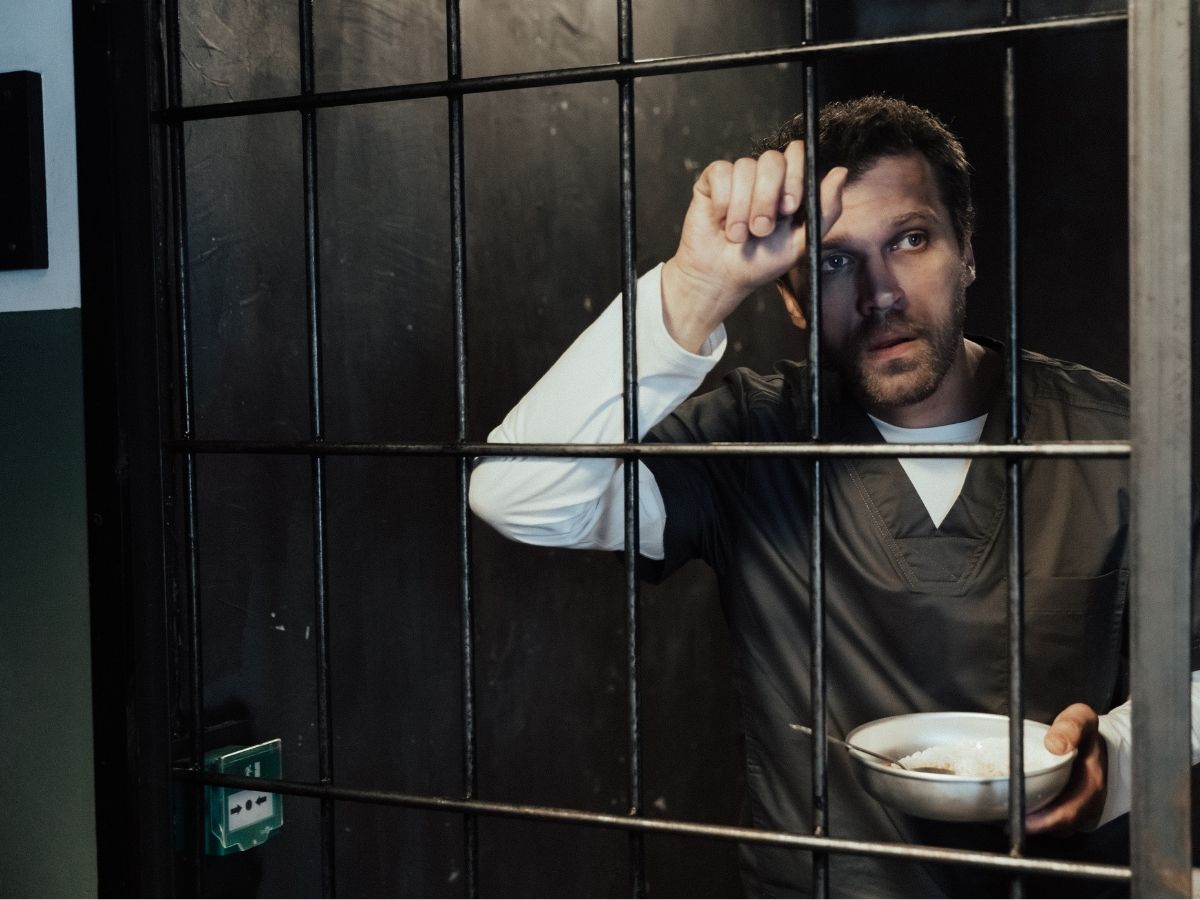 Voting Rights Prisoners: जेल में बंद, फिर भी लोकतंत्र का हक बरकरार! इस देश में कैदी भी डालते हैं वोट - Photo Gallery