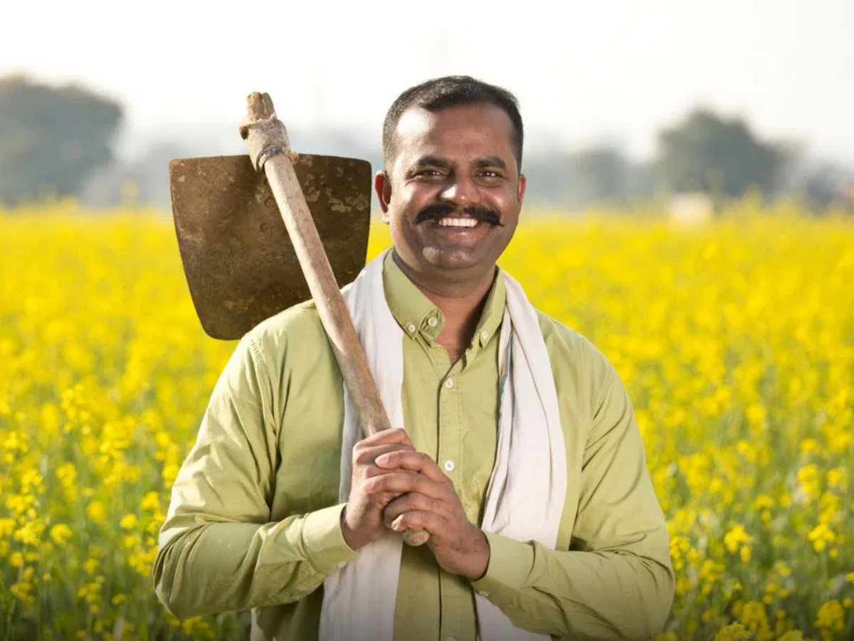 Waiting for the 22nd installment - Photo Gallery