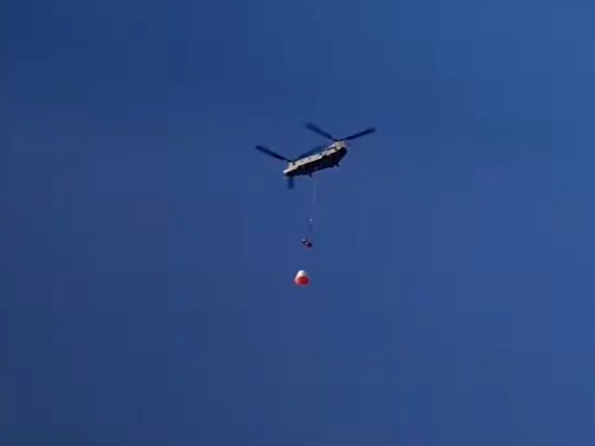 ISRO Gaganyaan Mission: चिनूक हेलीकॉप्टर से ड्रॉप, समंदर में लैंडिंग; ISRO का फुलप्रूफ प्लान तैयार - Photo Gallery