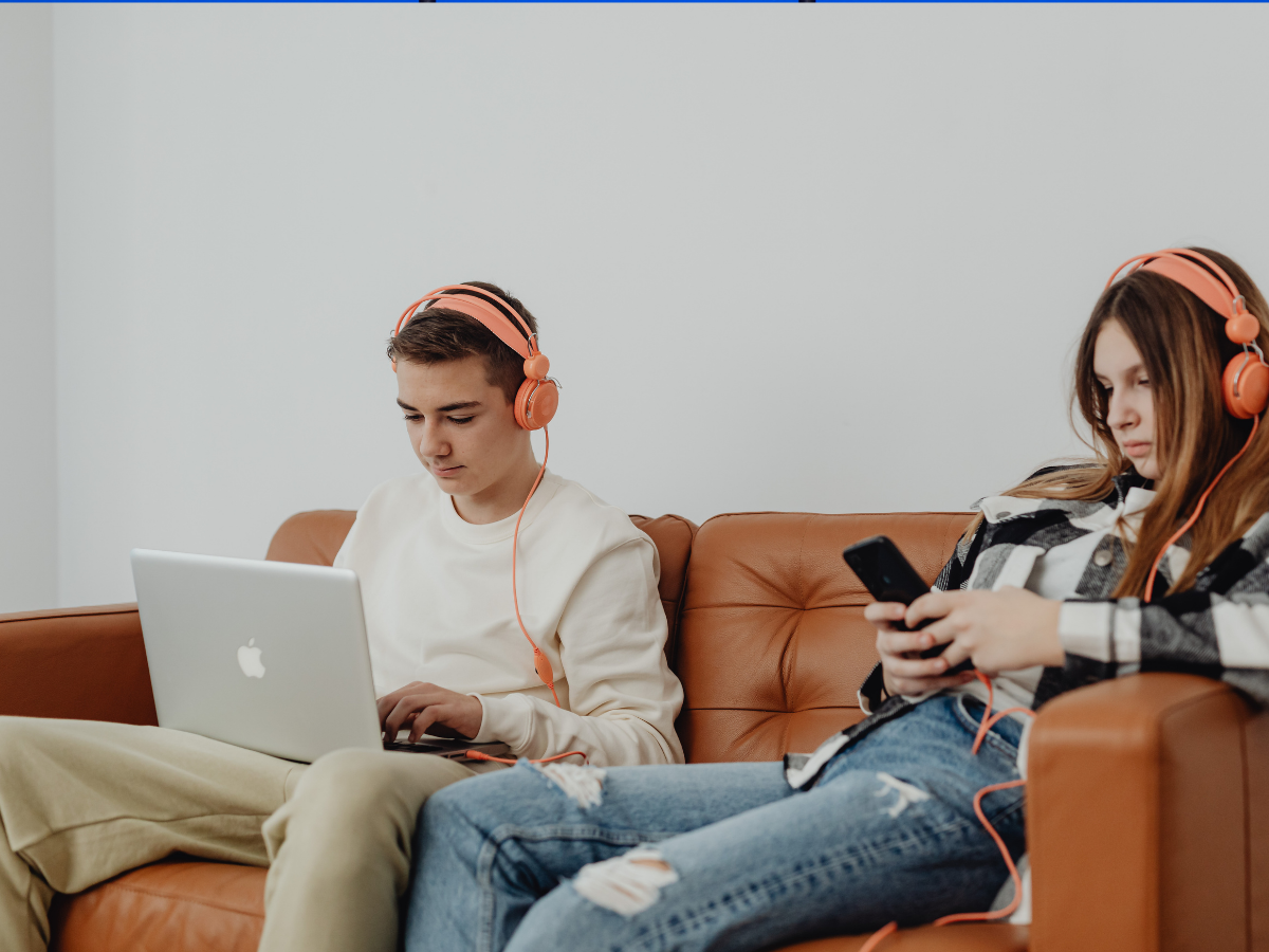 30 Mbps स्पीड + OTT का खजाना—Jio ने पेश किया सुपर वैल्यू प्लान; यहां देखें डिटेल्स - Photo Gallery