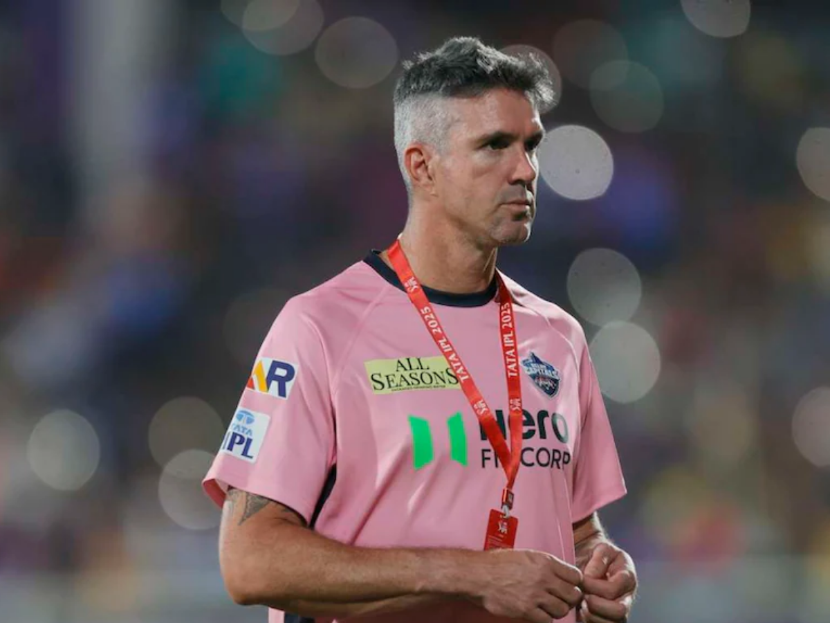 IPL 2026: आईपीएल 2026 प्लेऑफ की हो गई भविष्यवाणी, ये 4 टीमें खेलेंगी प्लेऑफ - Photo Gallery