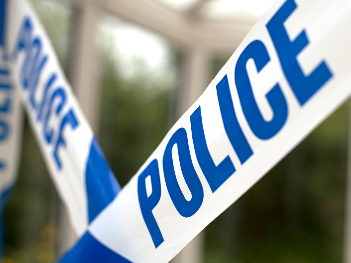 यूपी का ये गांव बना घोस्ट विलेज, पुलिस के डर से पुरुषों का पलायन; सिर्फ बुजुर्ग और महिलाएं बची - Photo Gallery